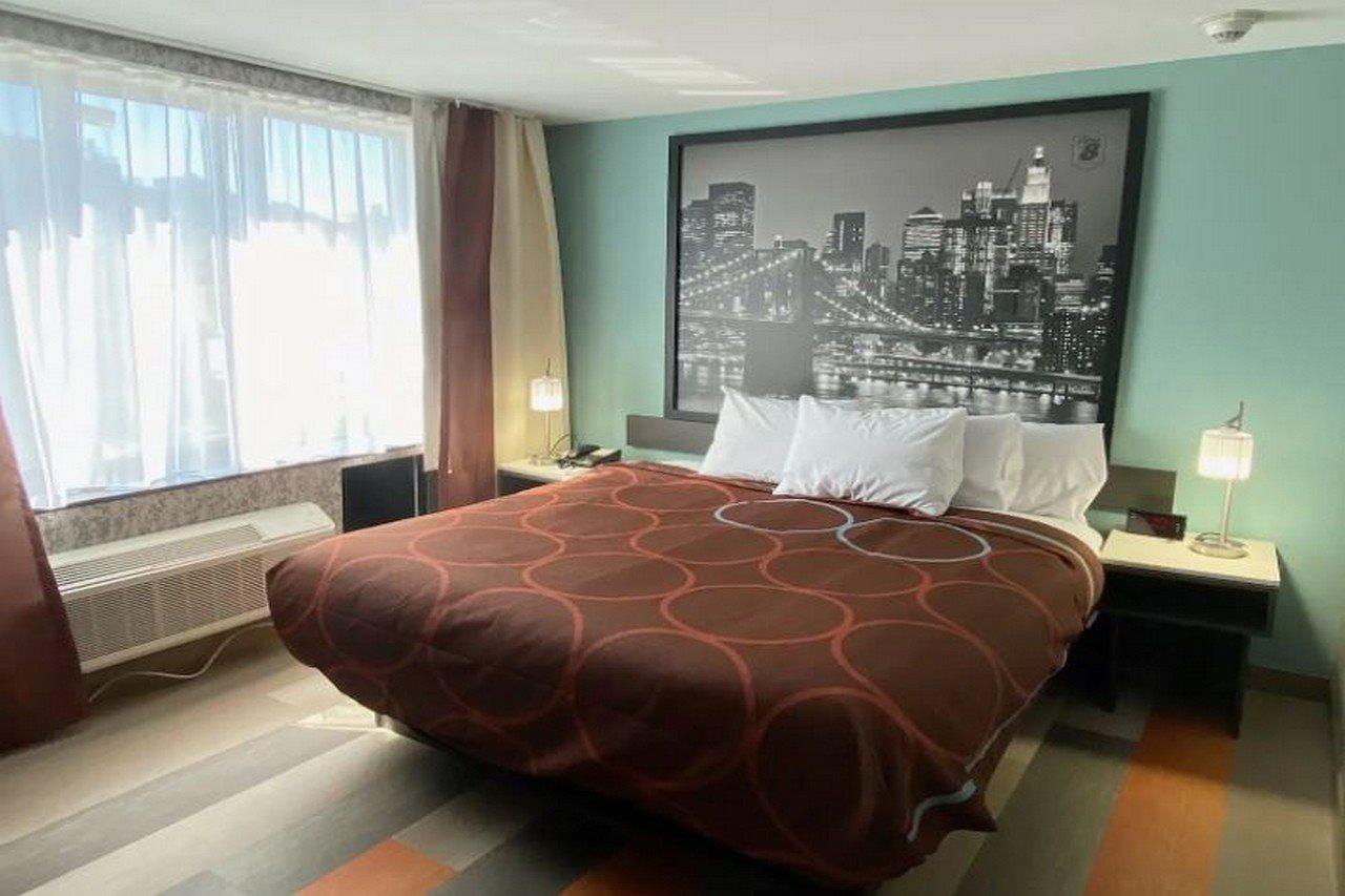 فندق Super 8 By Wyndham Brooklyn Williamsburg نيو يورك المظهر الخارجي الصورة